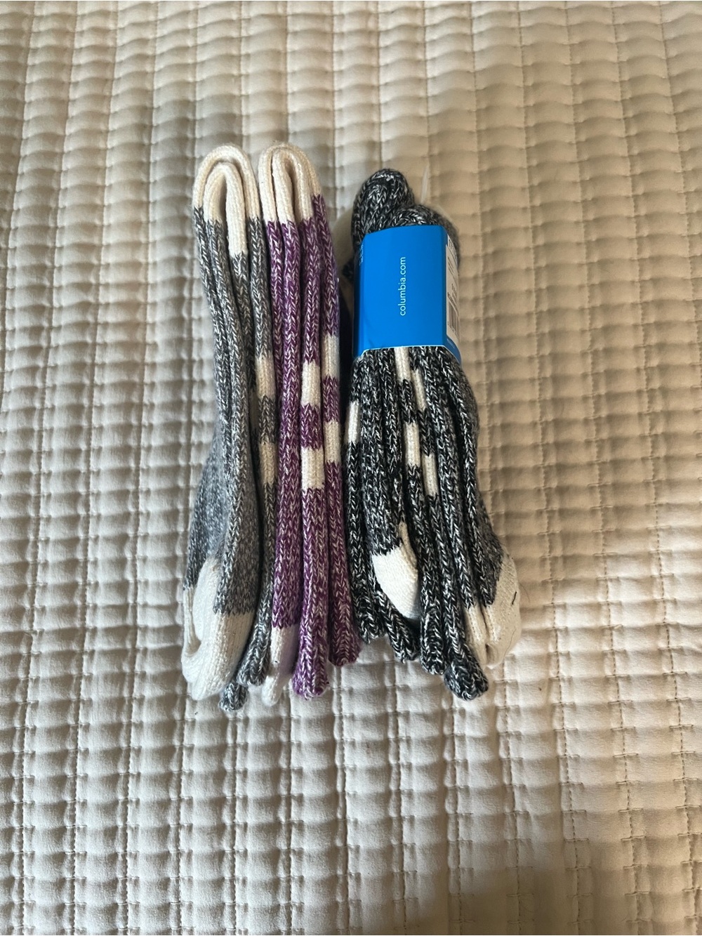 4 pairs NWT Columbia super soft women’s - Picture 3 of 4